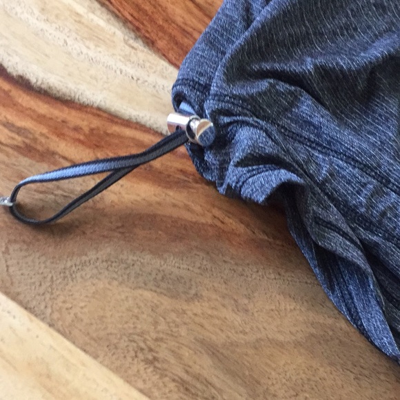 Lululemon fitted top and flows bottom tank - Picture 3 of 4